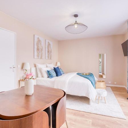 Studio Hotel - Lit King Size - Parking - Wifi - Proche Cdg Livry-Gargan Eksteriør bilde